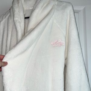 Victoria secret robe M/L Brand new